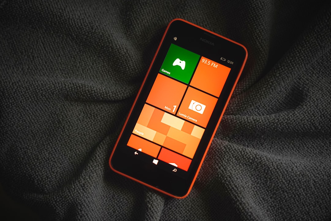 Smart Grid Optimization with OpenHAB 4.0 and GridLAB-D: A Comparative Study on Energy Efficiency and Renewables Integration