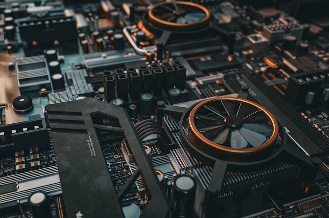 Federated Learning with TensorFlow Federated 0.25 and PyTorch 2.1: A Comparative Analysis of Privacy-Preserving ML Techniques for Edge AI